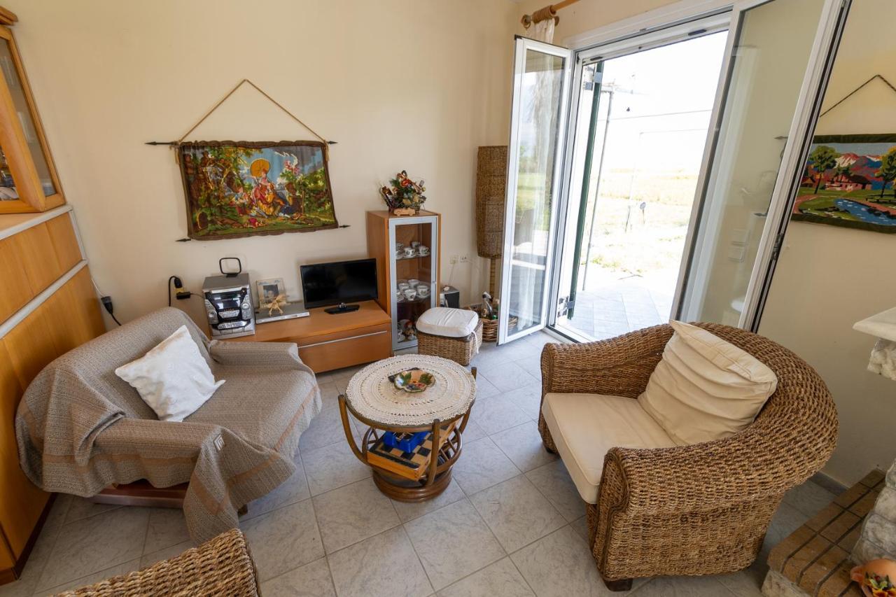 Vila Virginia Lixouri